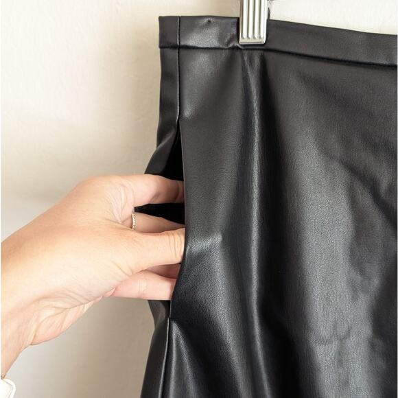 Joe's Doreen Black Cross Seamed Vegan Leather A-line Midi Skirt, size L - Picture 5 of 10
